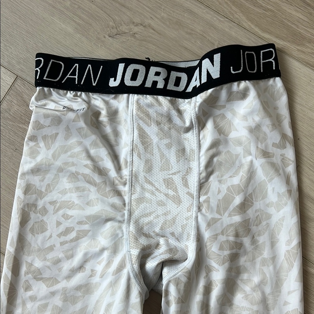 Jordan Moisture-Wicking Leggings